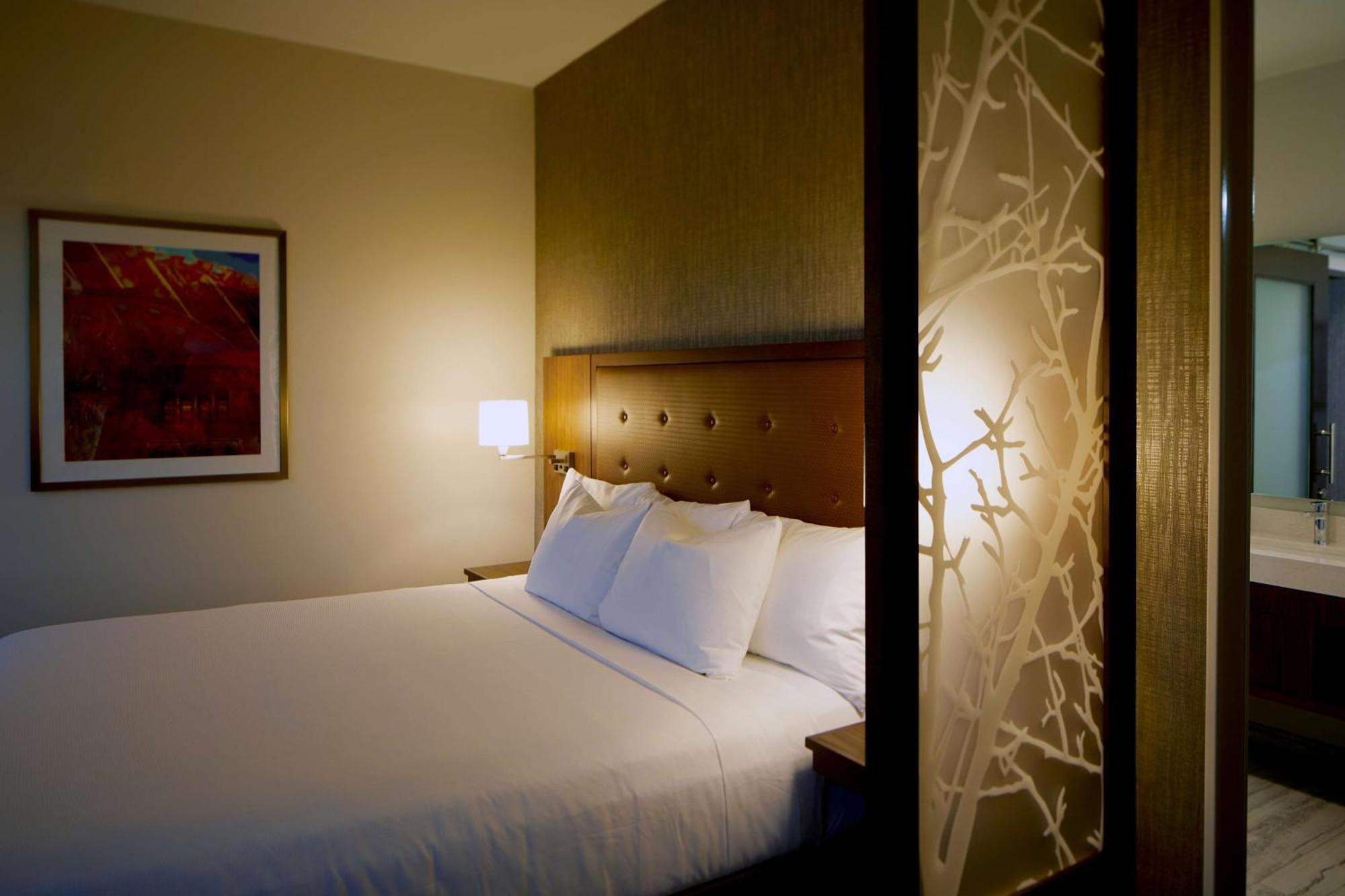 Hyatt Place Las Vegas At Silverton Village Ngoại thất bức ảnh