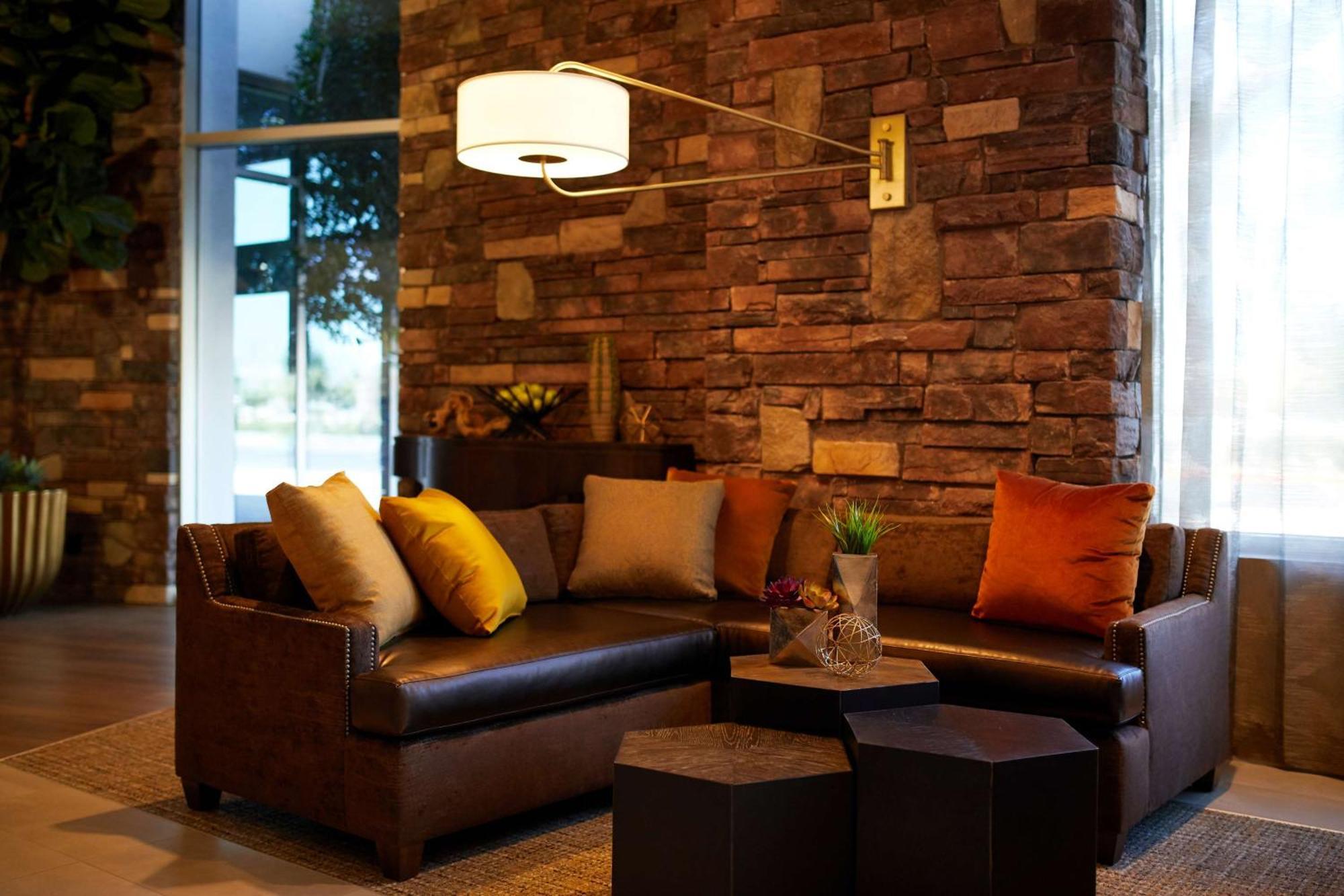 Hyatt Place Las Vegas At Silverton Village Ngoại thất bức ảnh